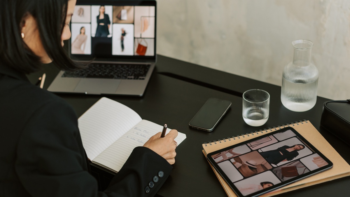 Bureau et outils de travail d’un dirigeant