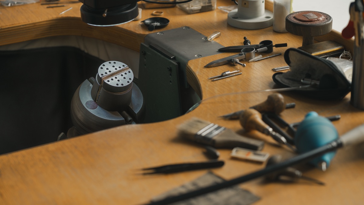 Établi et outils d’un artisan
