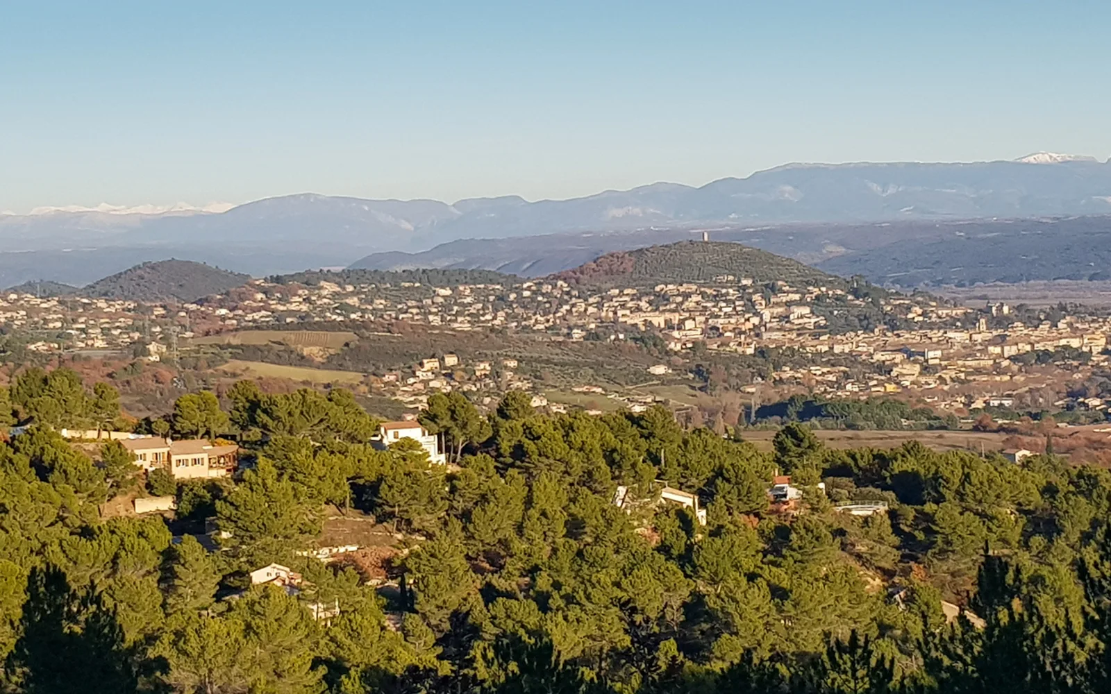 Site vitrine moderne conçu pour une entreprise de Manosque