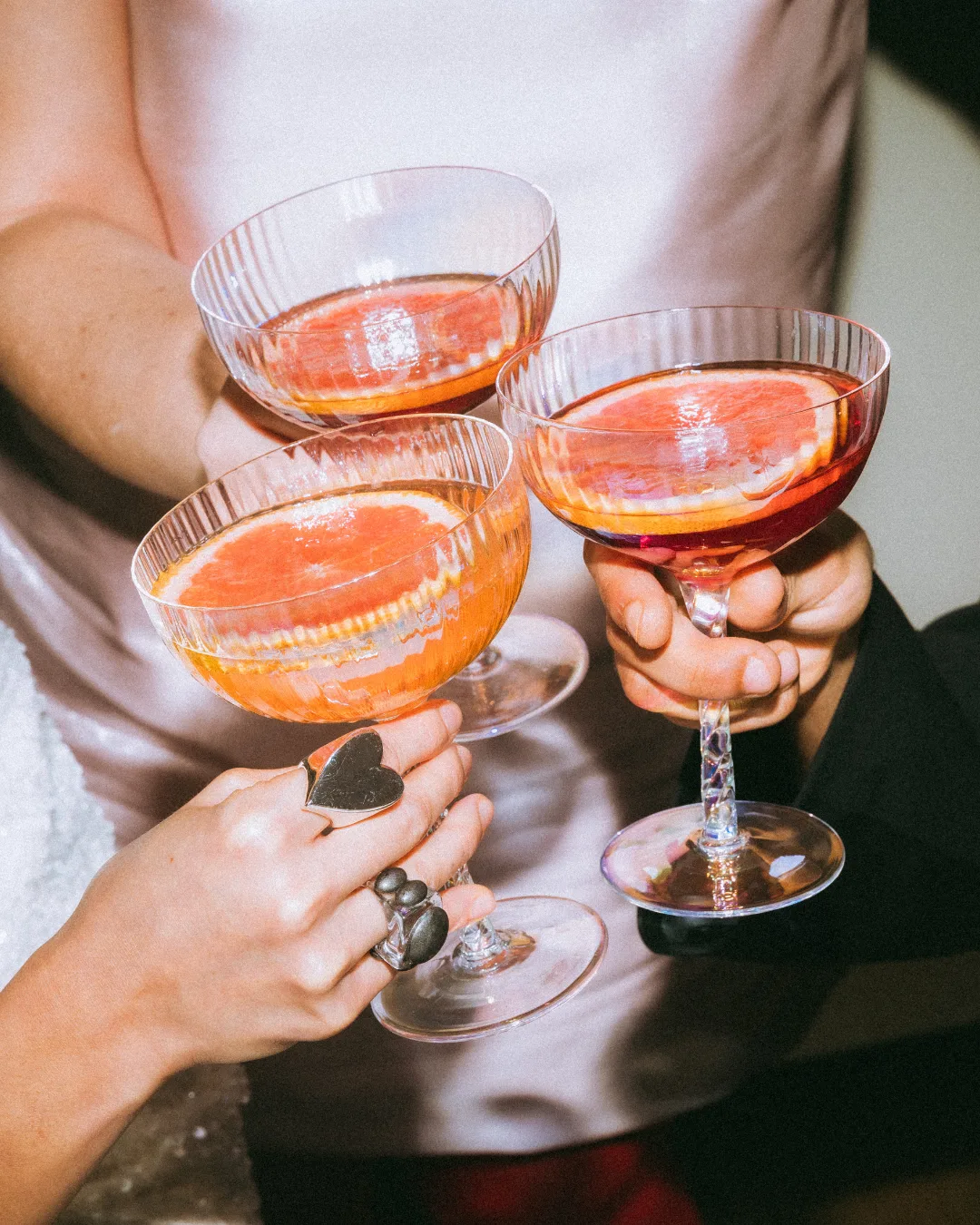 Cocktails signature servis lors d'un événement FMR Bar