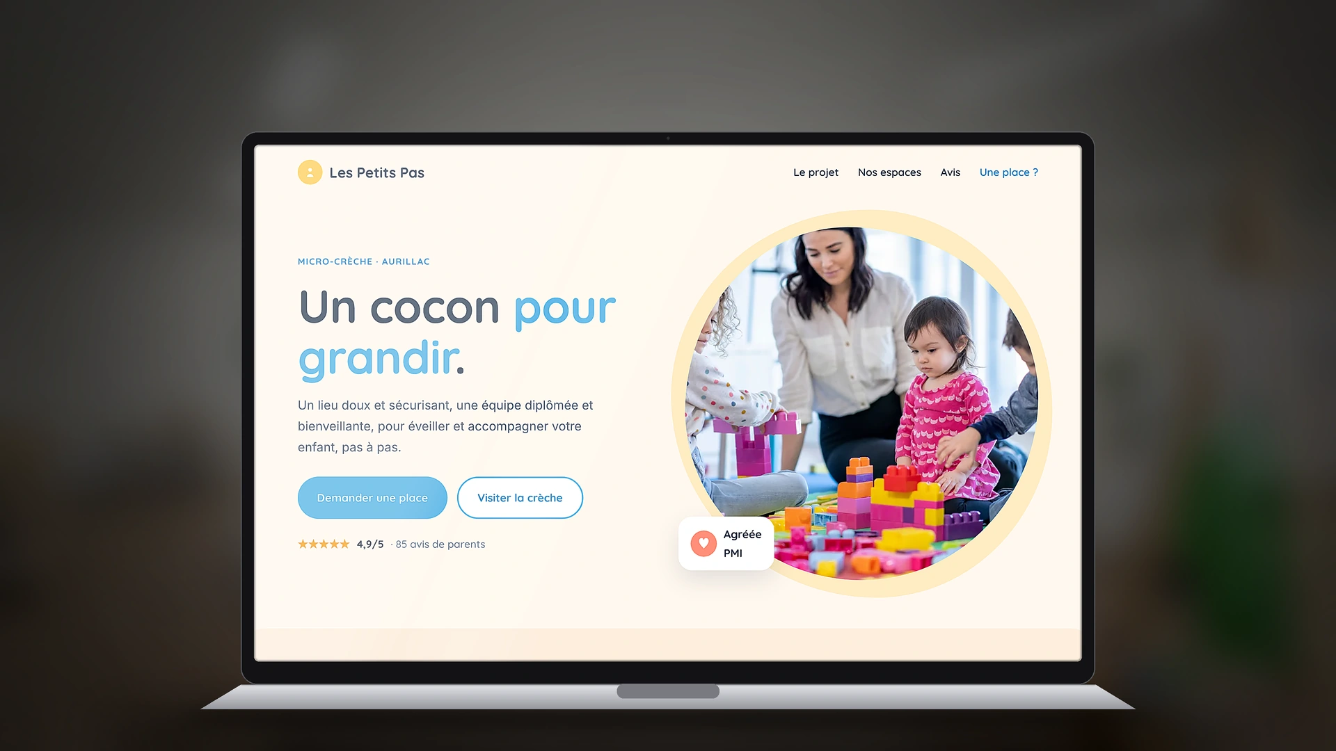 Exemple de site internet de crèche créé par Tricolab